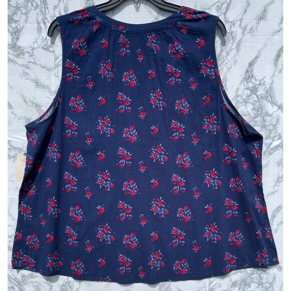 St Johns Bay Womens Sleeveless Navy Floral Blouse 2X 55% Cotton 45% Rayon - Picture 2 of 5